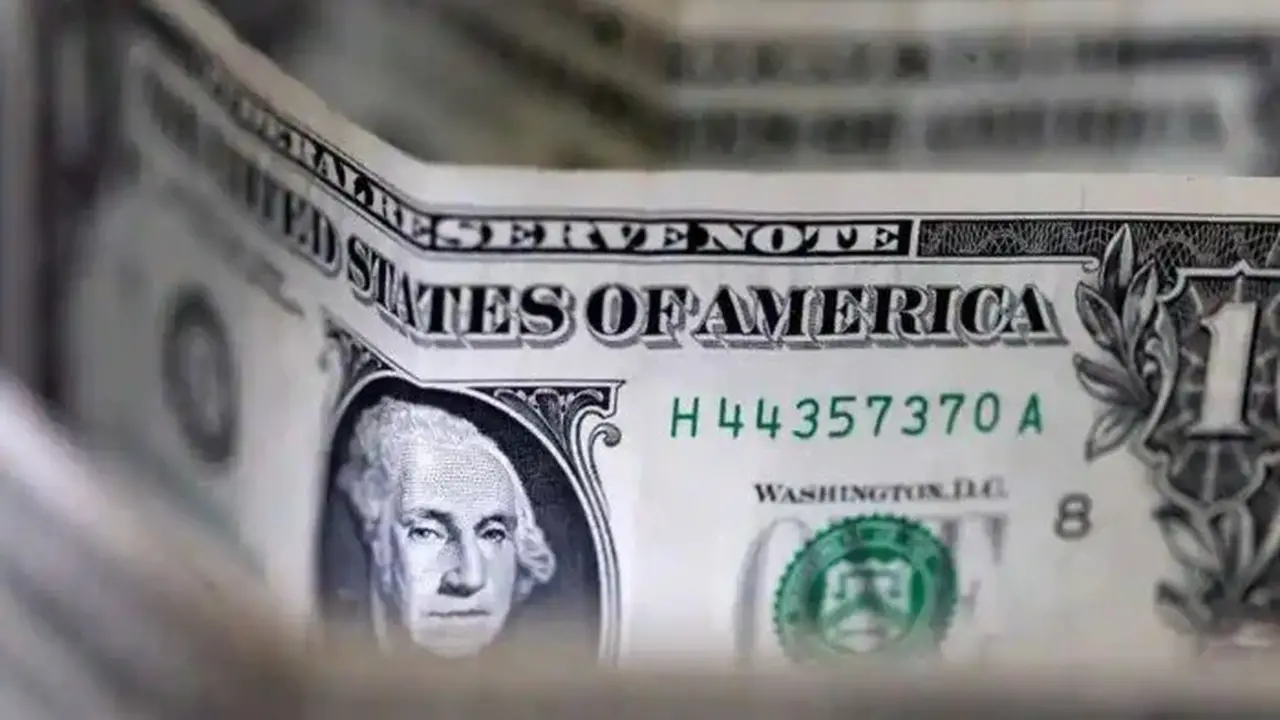 تطورات سعر الدولار مقابل الجنيه المصري في تعاملات الثلاثاء 17 مارس 2026